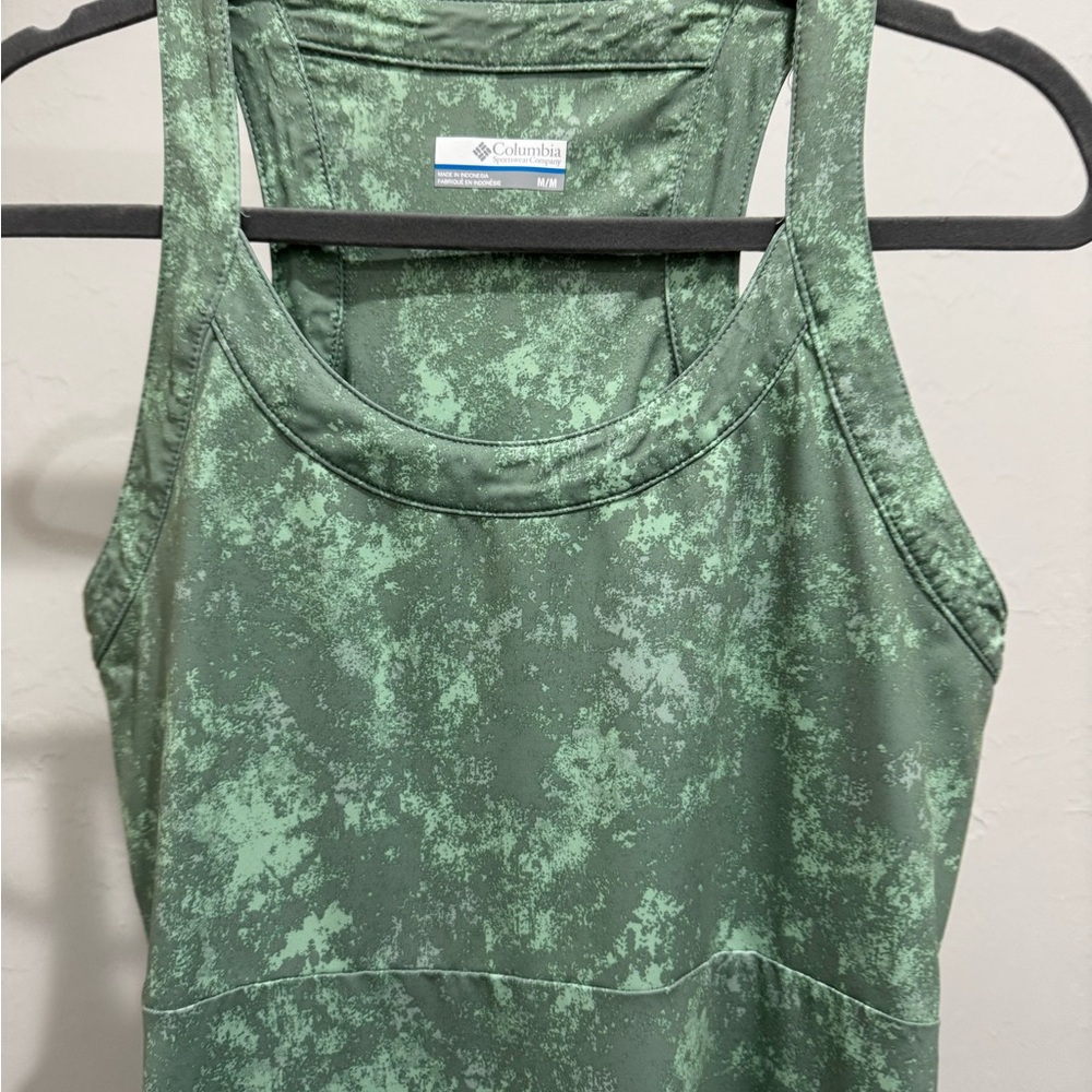 Columbia Women's Green sleeveless dress